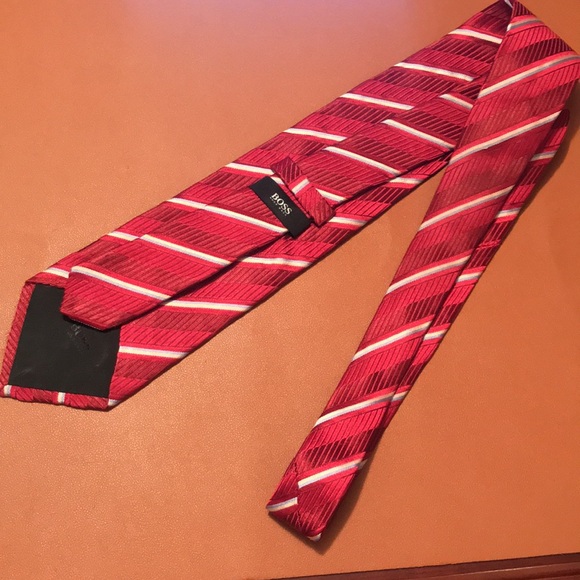 Hugo Boss Silk Tie - Picture 5 of 10